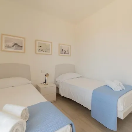 Incredibile Vista Mare 2 Bagni E 2 ألبا أدرياتيكا